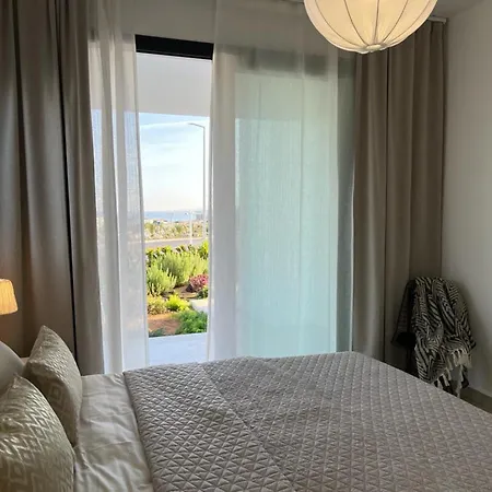 Cove Garden Cyprus Mup Apartamento