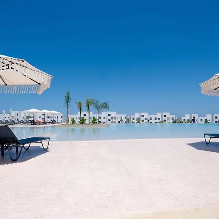 Cove Garden Cyprus Mup Apartamento *