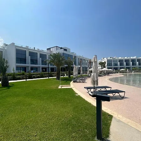 Daire Cove Garden Cyprus Mup