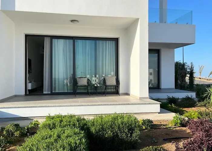 Cove Garden Cyprus Mup *